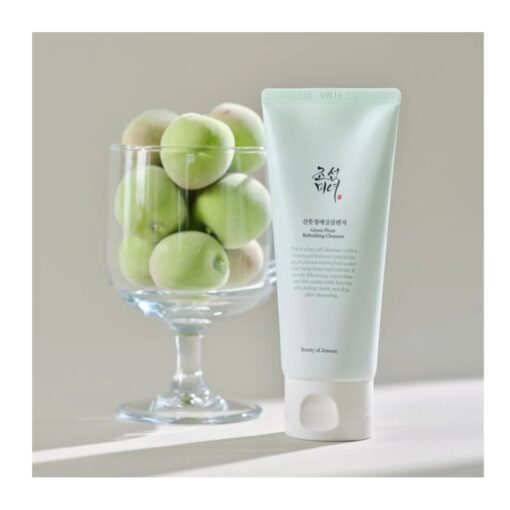 BEAUTY OF JOSEON Green Plum Refreshing Cleanser